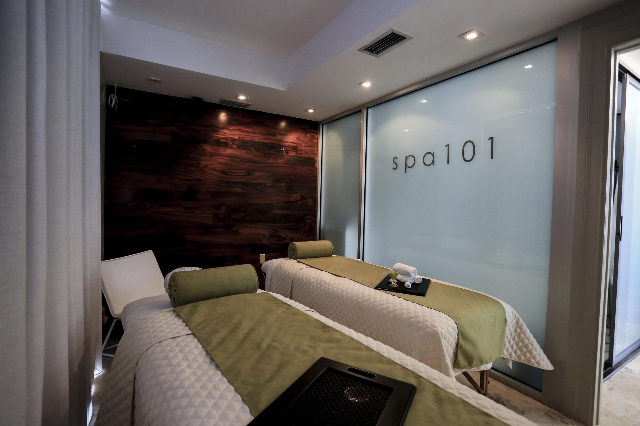 本特利迈阿密海滩/南滩希尔顿酒店