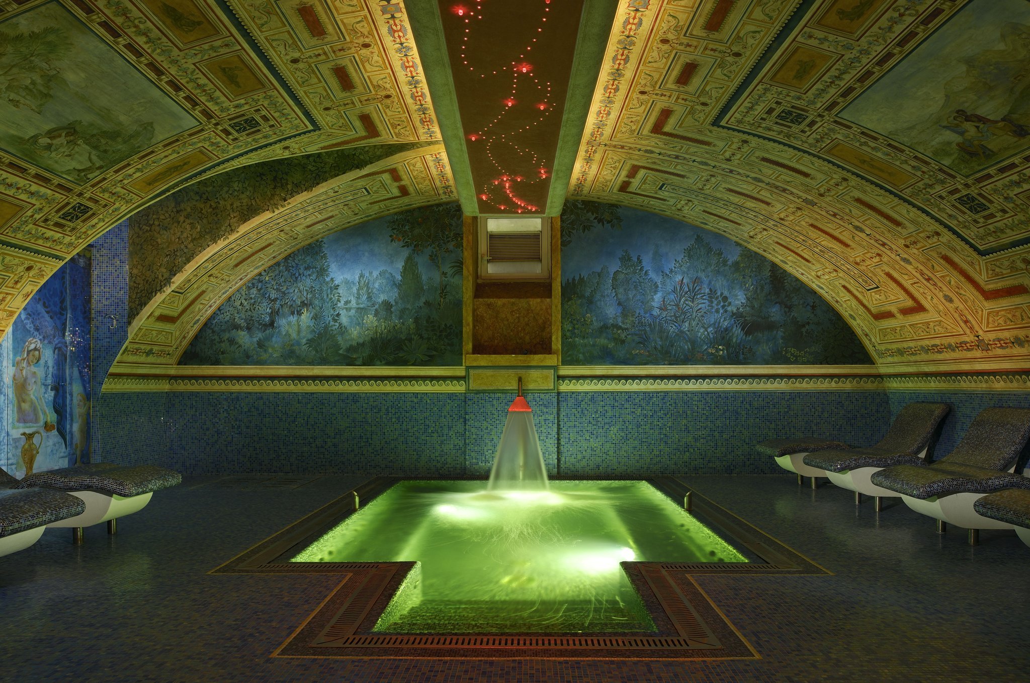 阿米斯他比布鲁斯艺术别墅酒店