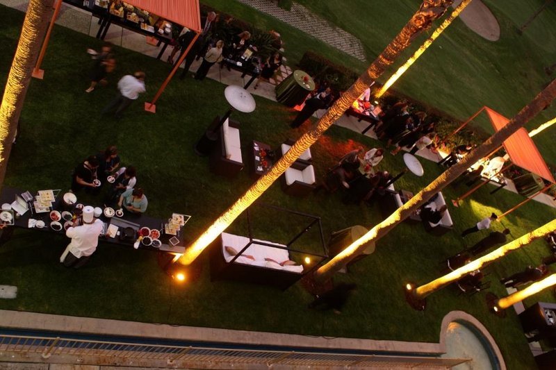 傲途格精选酒店 - 曼哈顿海滩万豪酒店