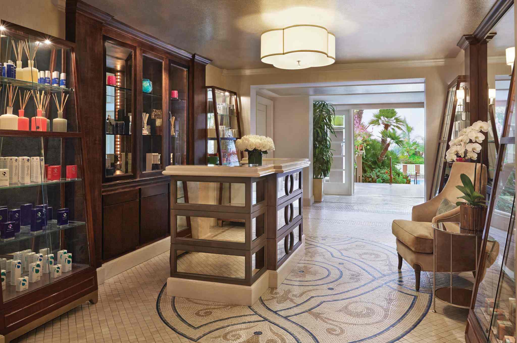 洛杉矶比佛利山庄四季酒店