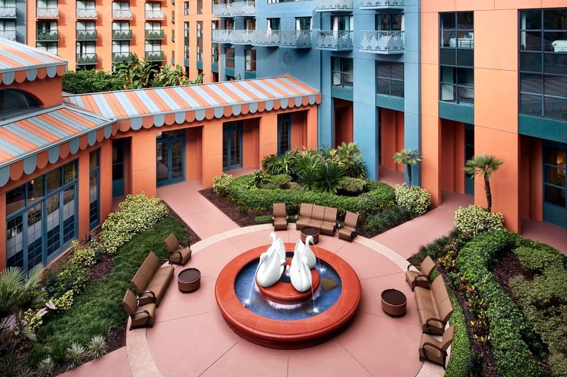 华特迪士尼世界天鹅度假酒店