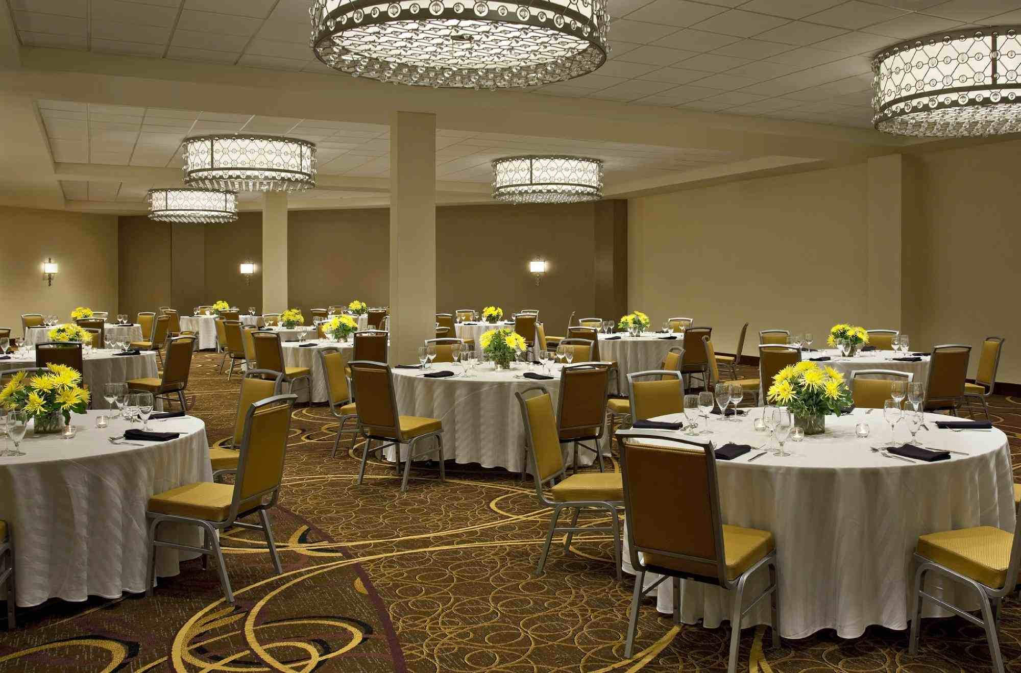 印第安纳波利斯喜来登酒店（位于凯斯通克罗星）