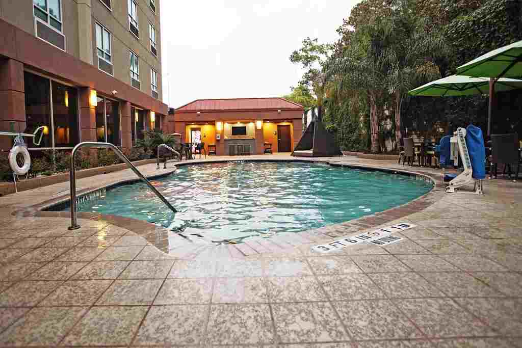 休斯顿盖乐瑞皇冠假日酒店