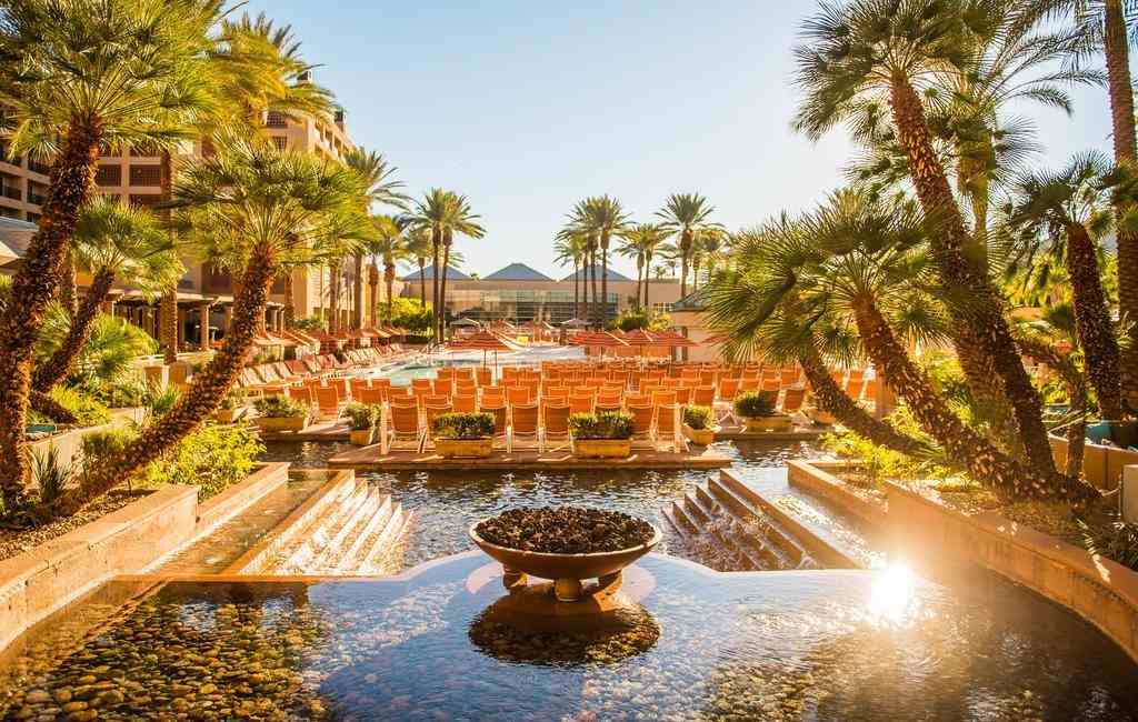 万丽印第安维尔斯度假温泉酒店