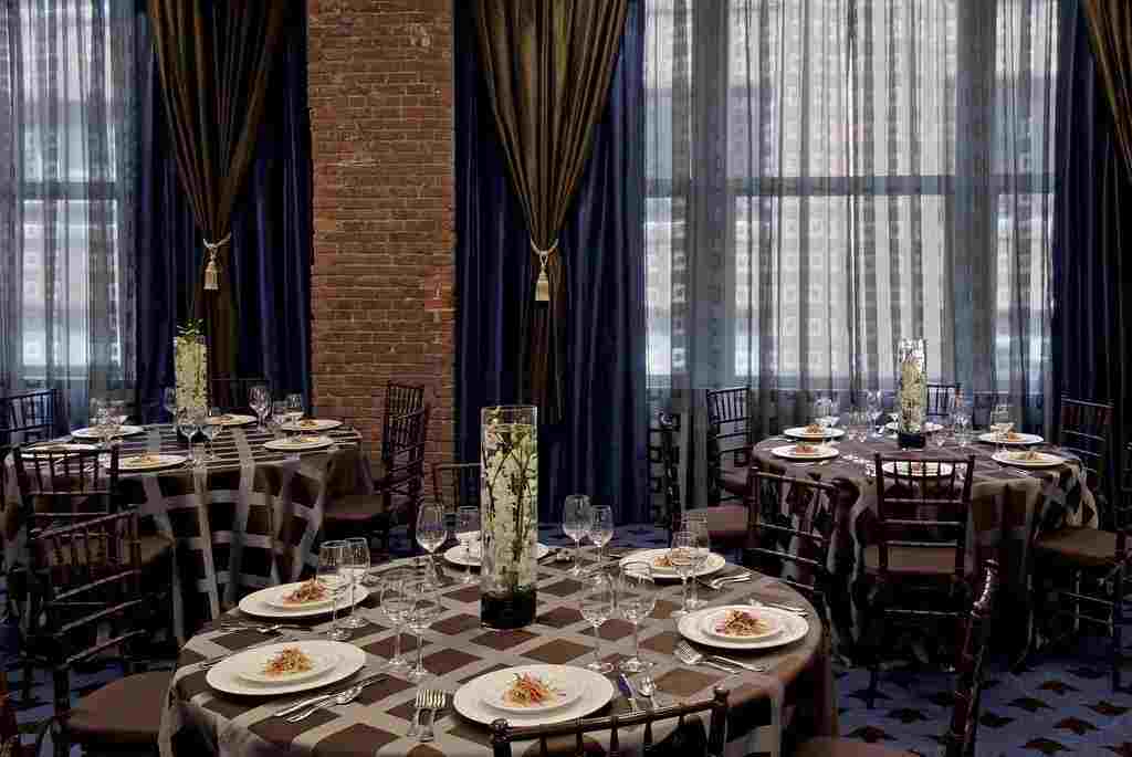 金普顿亚历克西斯酒店