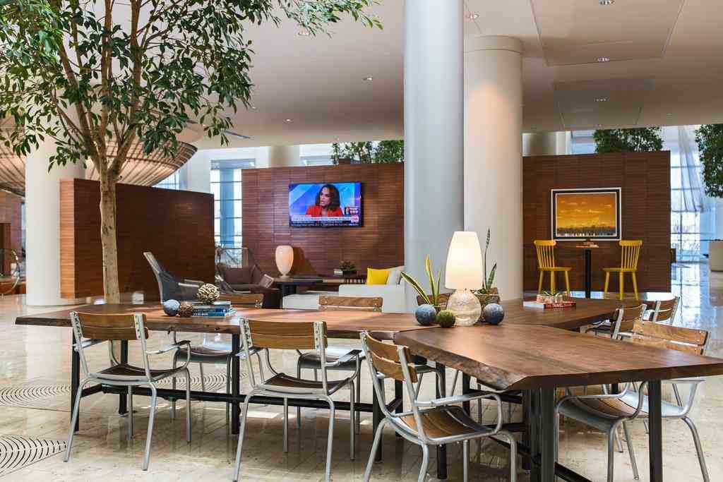 绍姆堡会议中心万丽酒店