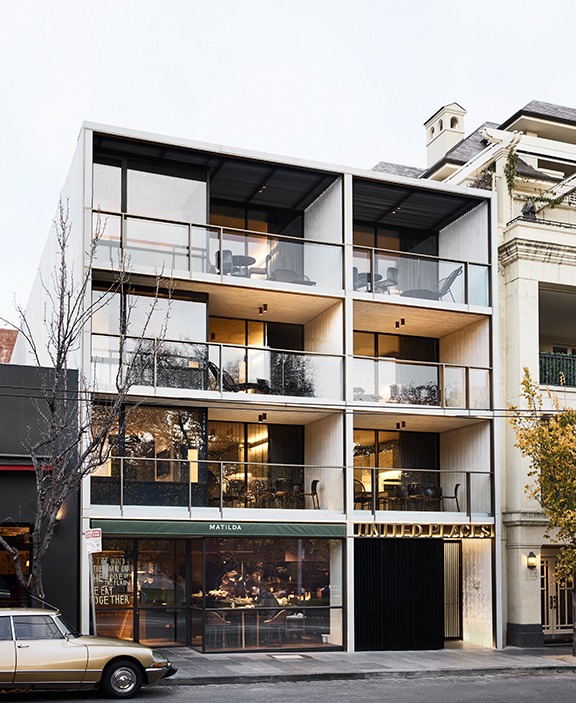 联合地点植物园酒店