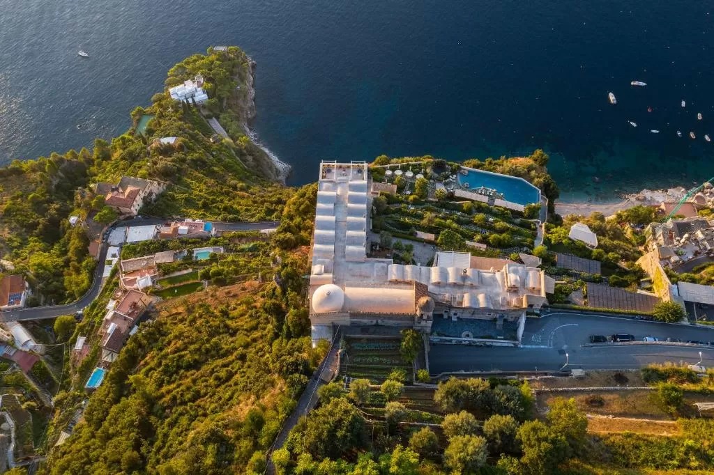 蒙娜斯特罗圣罗莎温泉酒店