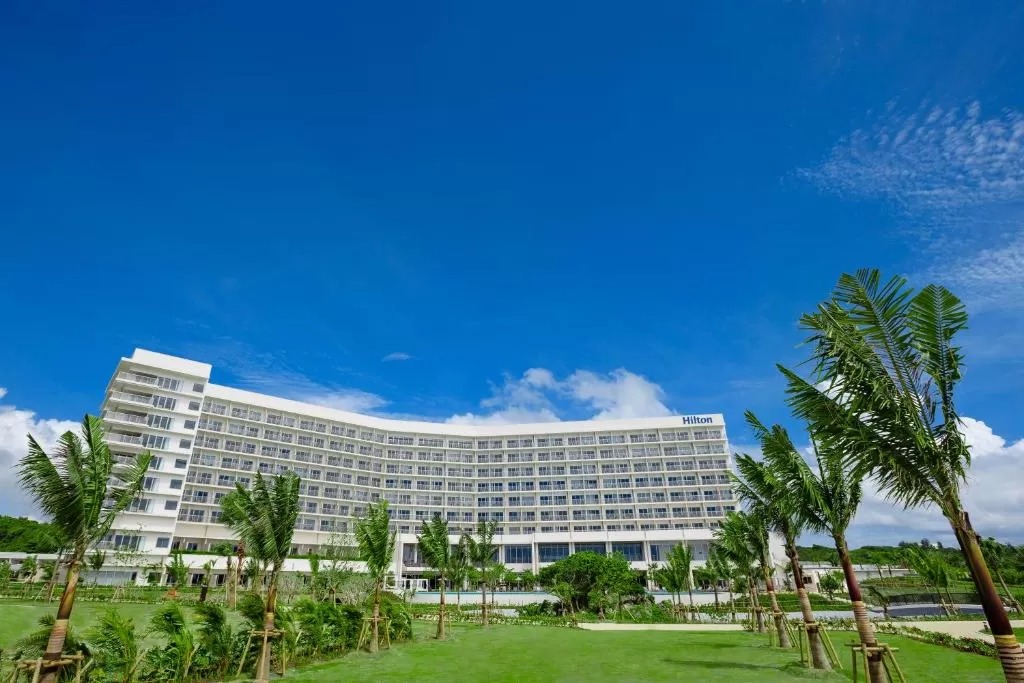 希尔顿冲绳濑底度假酒店