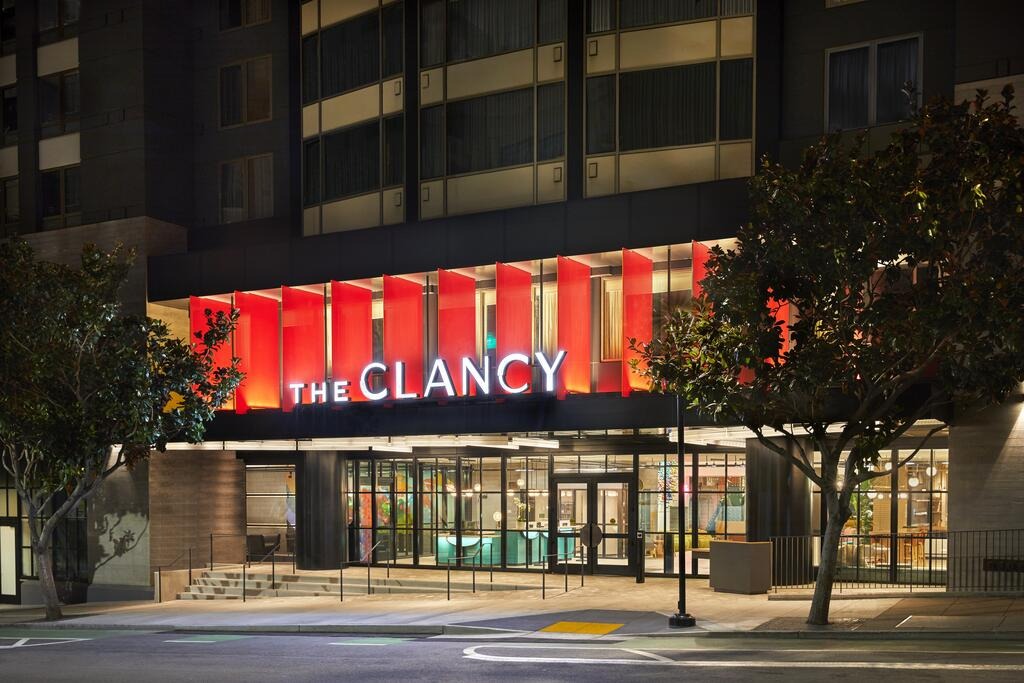 克兰西傲途格精选酒店