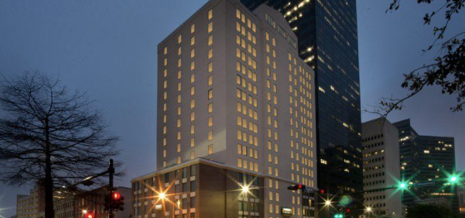 方特诺特金普顿酒店