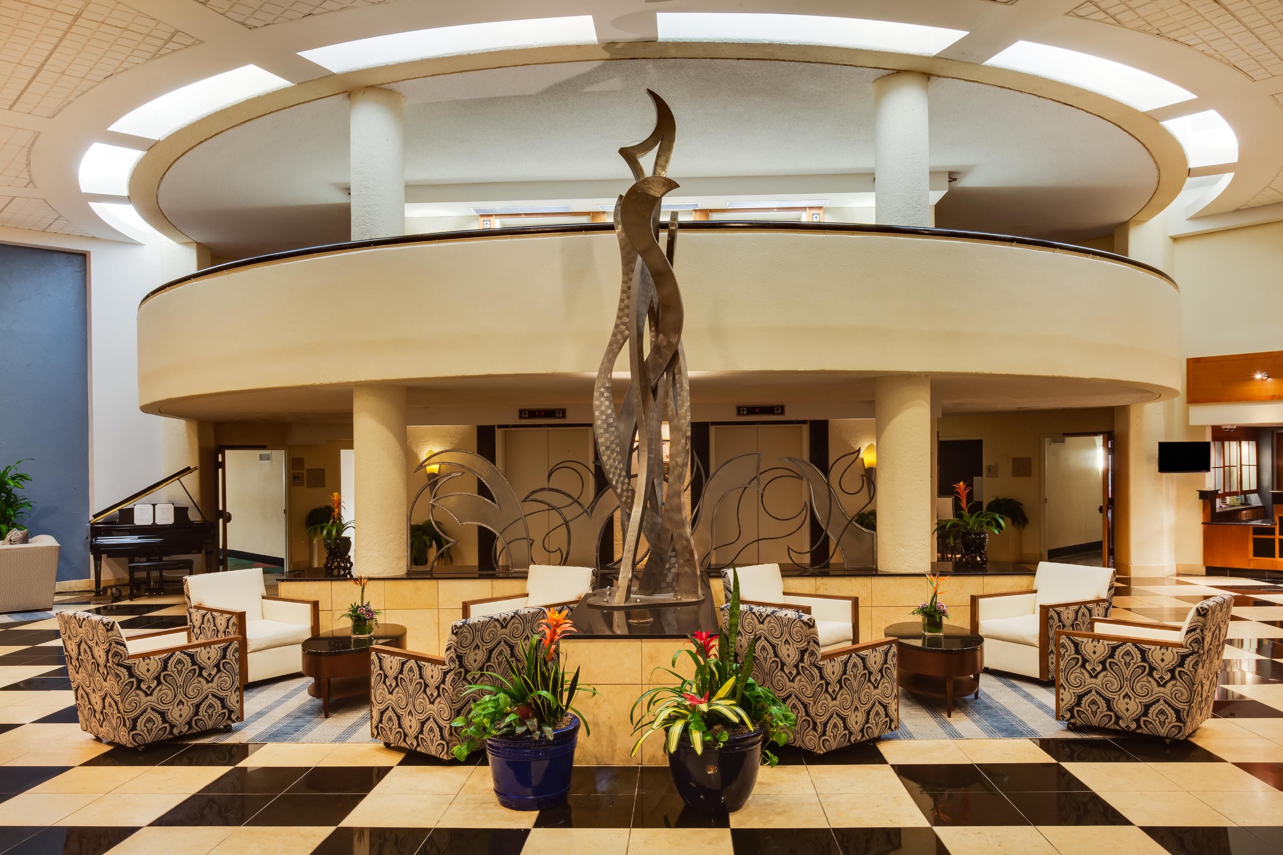 迈尔斯堡钟楼店皇冠假日酒店