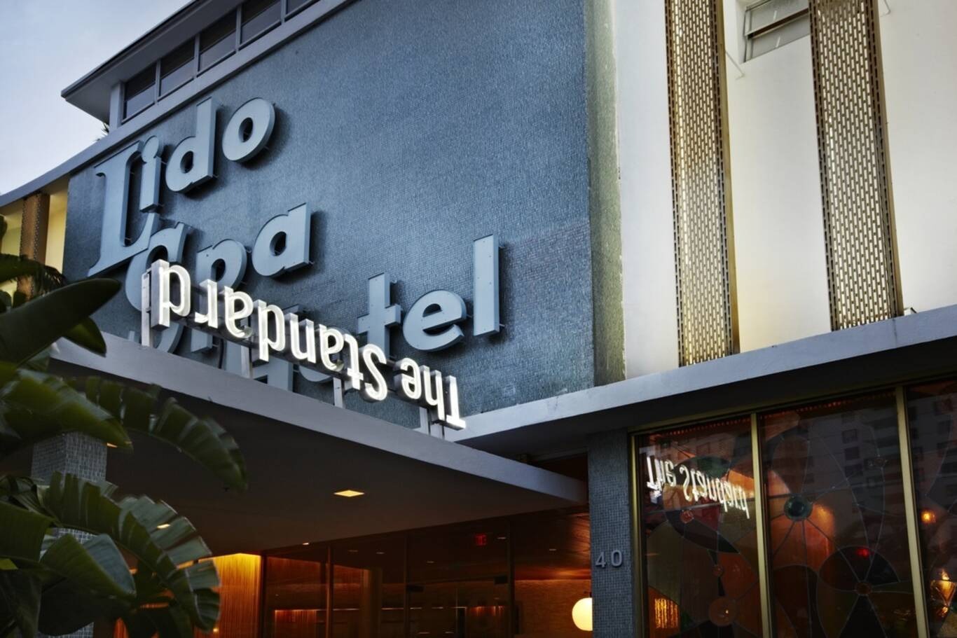 迈阿密海滩仕丹徳酒店