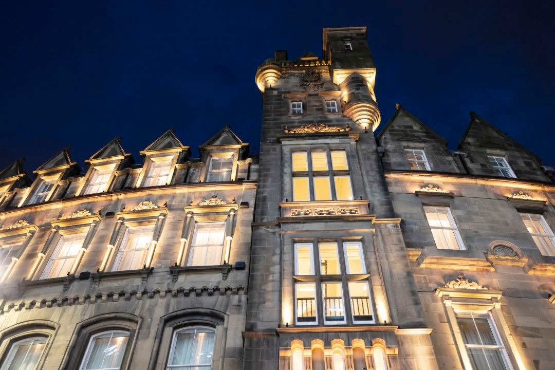 爱丁堡维珍酒店