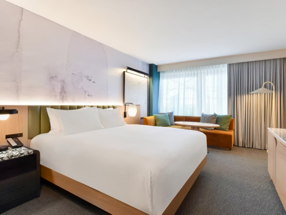 西塔金普顿酒店