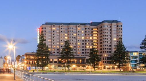 阿德莱德斯坦福格兰德酒店