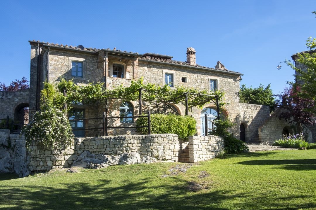 博尔戈匹格纳诺酒店